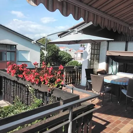 Apartament Sobe Randelj
